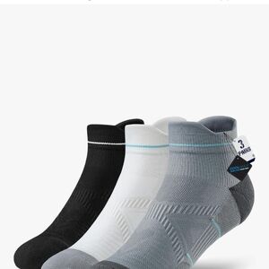 Women's Bamboo Compression Socks With Arch Support - Black, White, and Gray